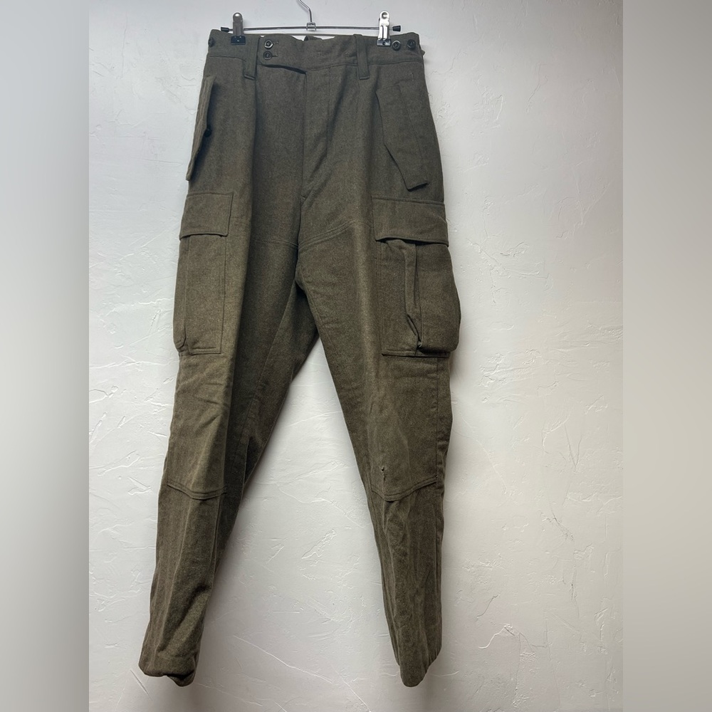 Raka Women’s Pants With Pockets